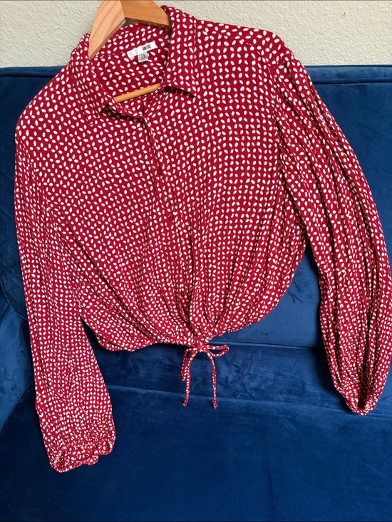 Amuse Society Tops - Amuse Society Red and White Dot Tie-Front Button Down Blouse